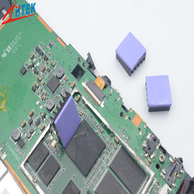 L'alta superficie di viscosità realizza il PWB della guarnizione/CPU/cuscinetto conduttivo termico viola piombo -50 del silicone 2W a 200℃
