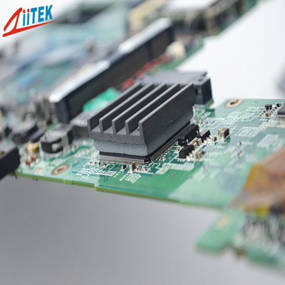 Conducibilità termica altamente efficiente 1.2 W/mk cuscinetti termici in silicone resistenti al calore per il dispositivo di raffreddamento a LED GPU SSD CPU di dissipatore di calore per laptop